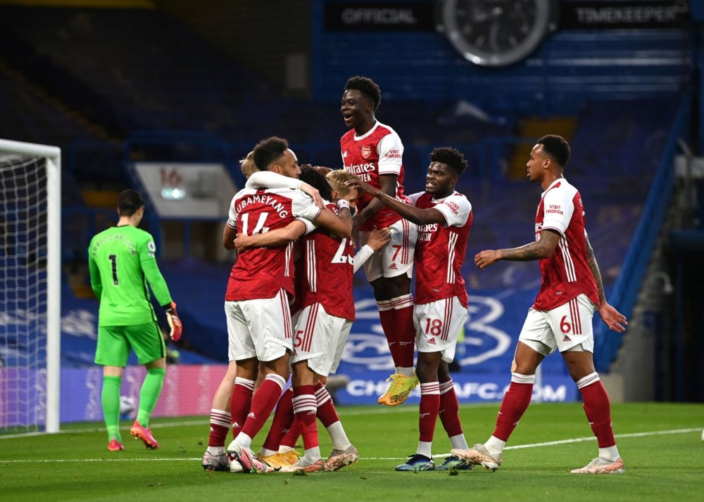  阿森纳刷新队史纪录，赛季双杀曼城领跑群雄  