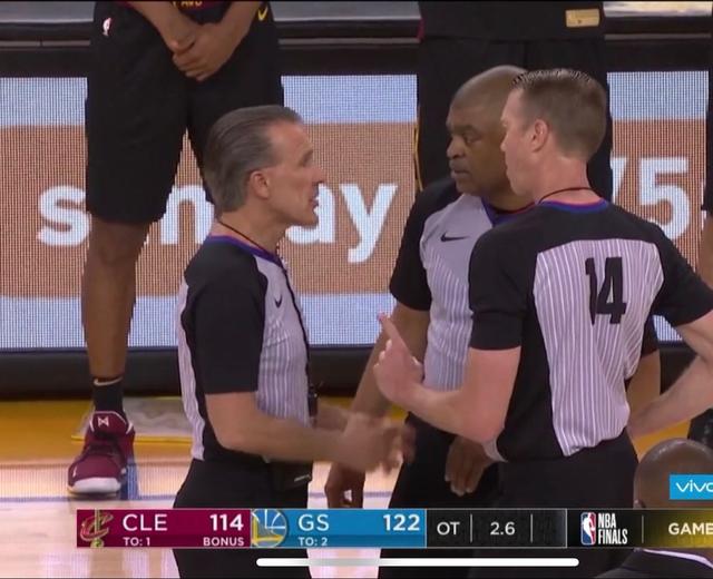  追梦格林拳击对手，联盟追加禁赛处罚  