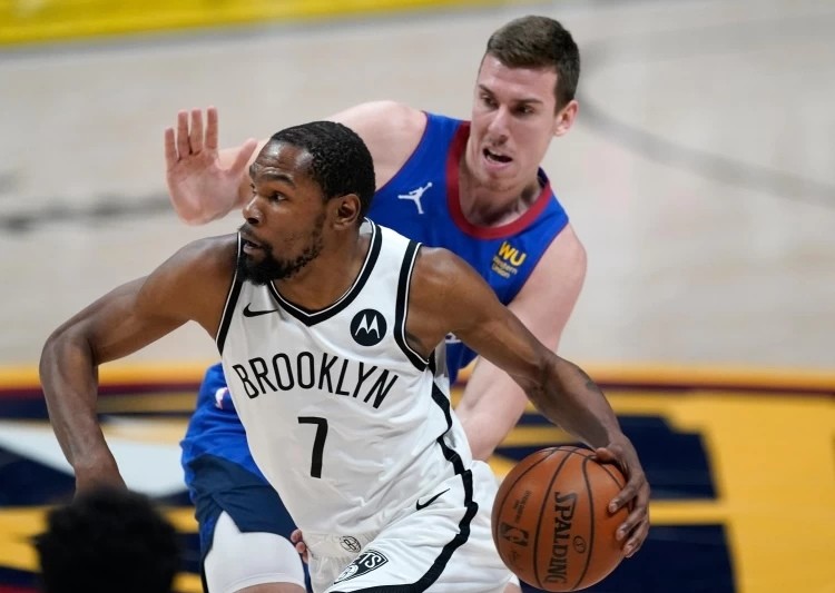  塔图姆末节爆发，凯尔特人逆转篮网止住连败  