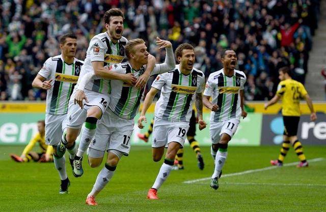  柏林联合主场逼平拜仁，德甲黑马展现顽强斗志